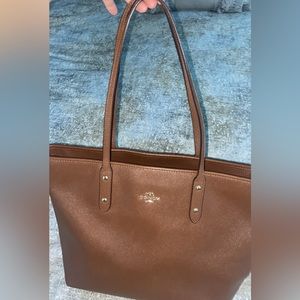 Coach Classic Brown Tan Leather Tote Bag Great Condition